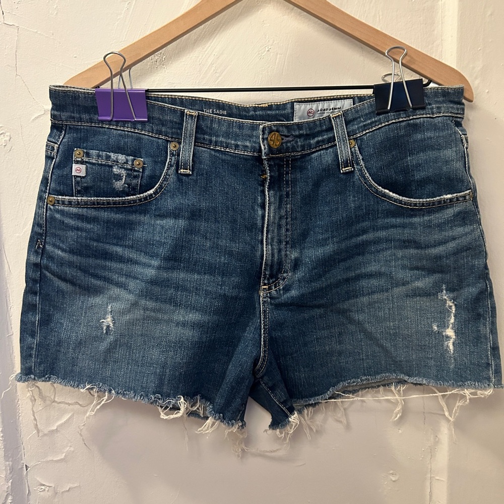 AG Sadie Denim Shorts Size 32
